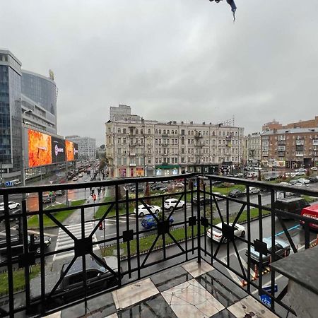 Apartment Near Gulliver Kijów Zewnętrze zdjęcie